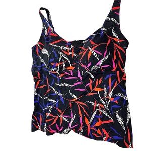 Swimsuits For All Black Tropical Patterned Swim Top Size 32 NWT